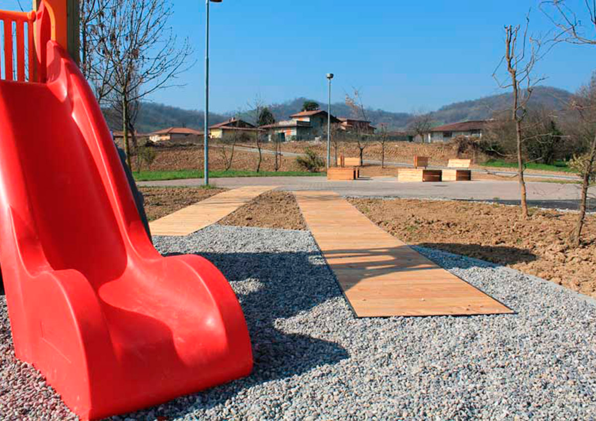 Architetto Denise Falgari Bergamo - Parco giochi e pista ciclabile - Nuove Costruzioni